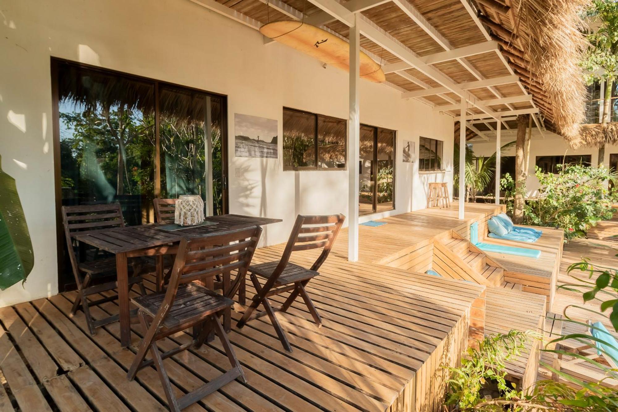 La Sana Surf Hotel, New Management, Few Mn Drive To The Beach Playa Santa Teresa (Puntarenas) Exterior foto